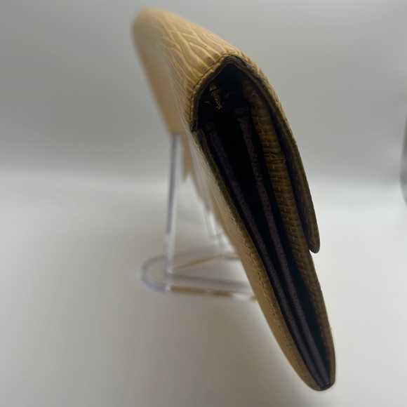 Louis Vuitton Yellow Epi Leather Wallet - Picture 5 of 11